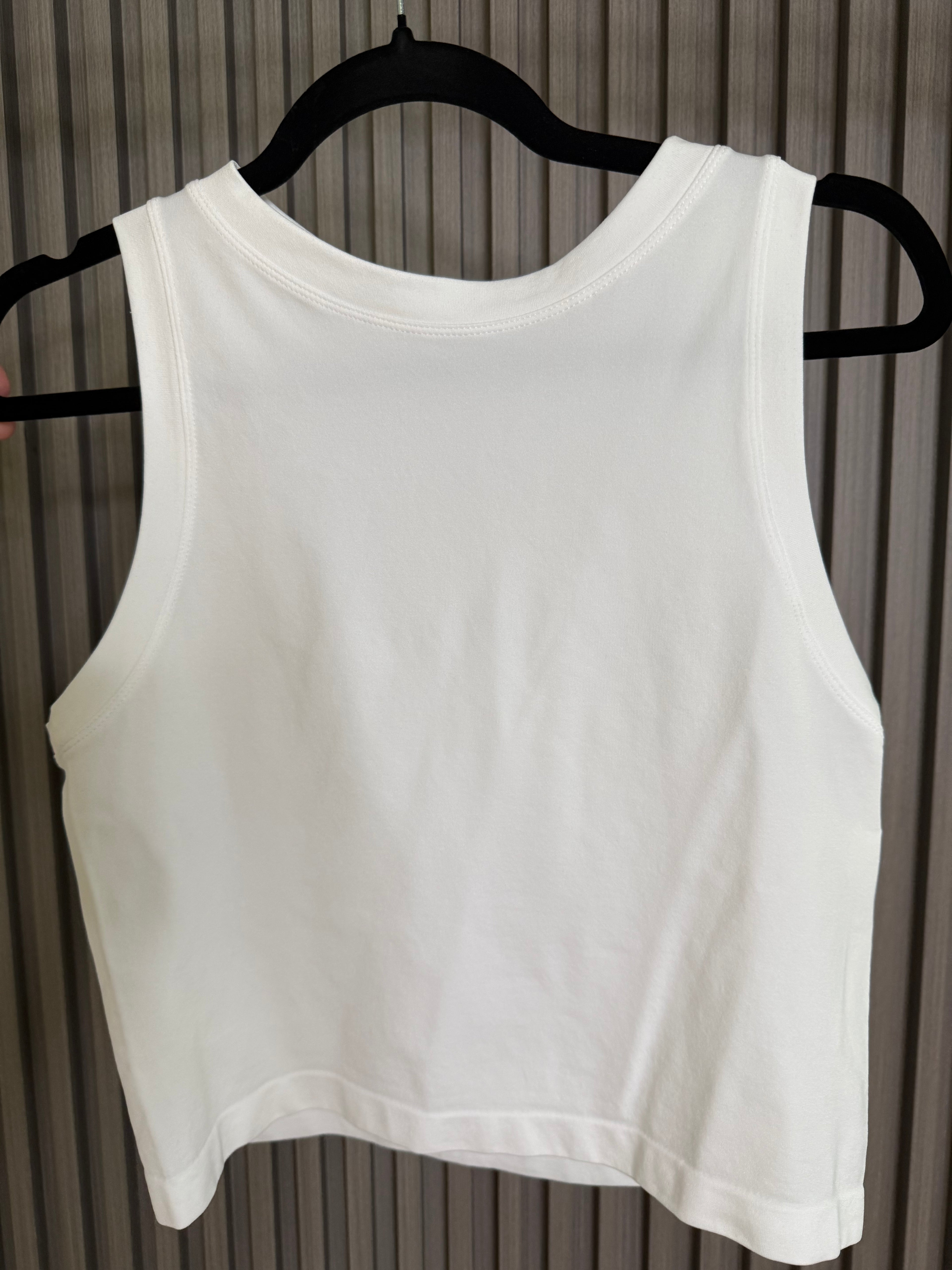 BASIC White top