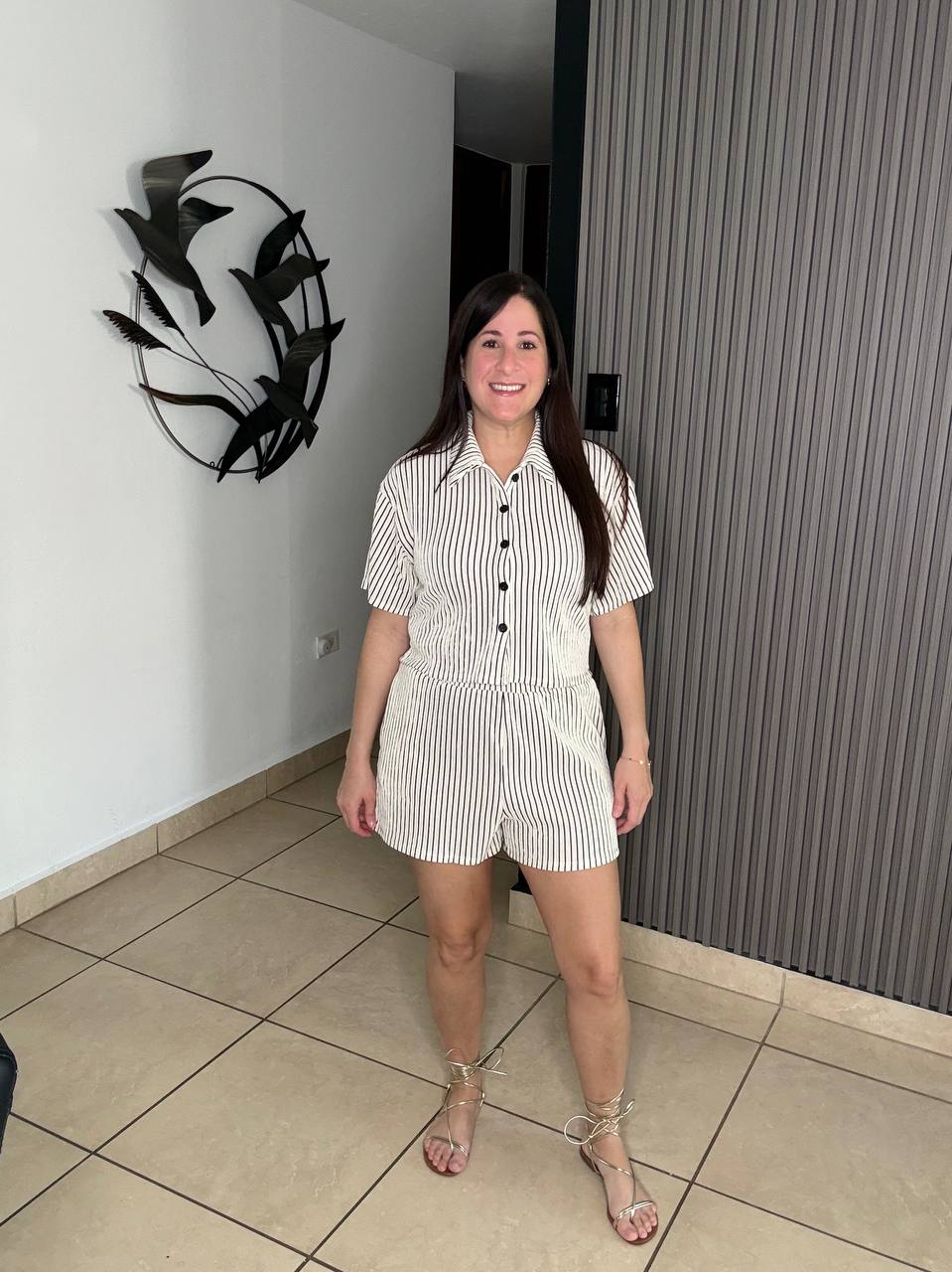 Light Ivory and Black Set